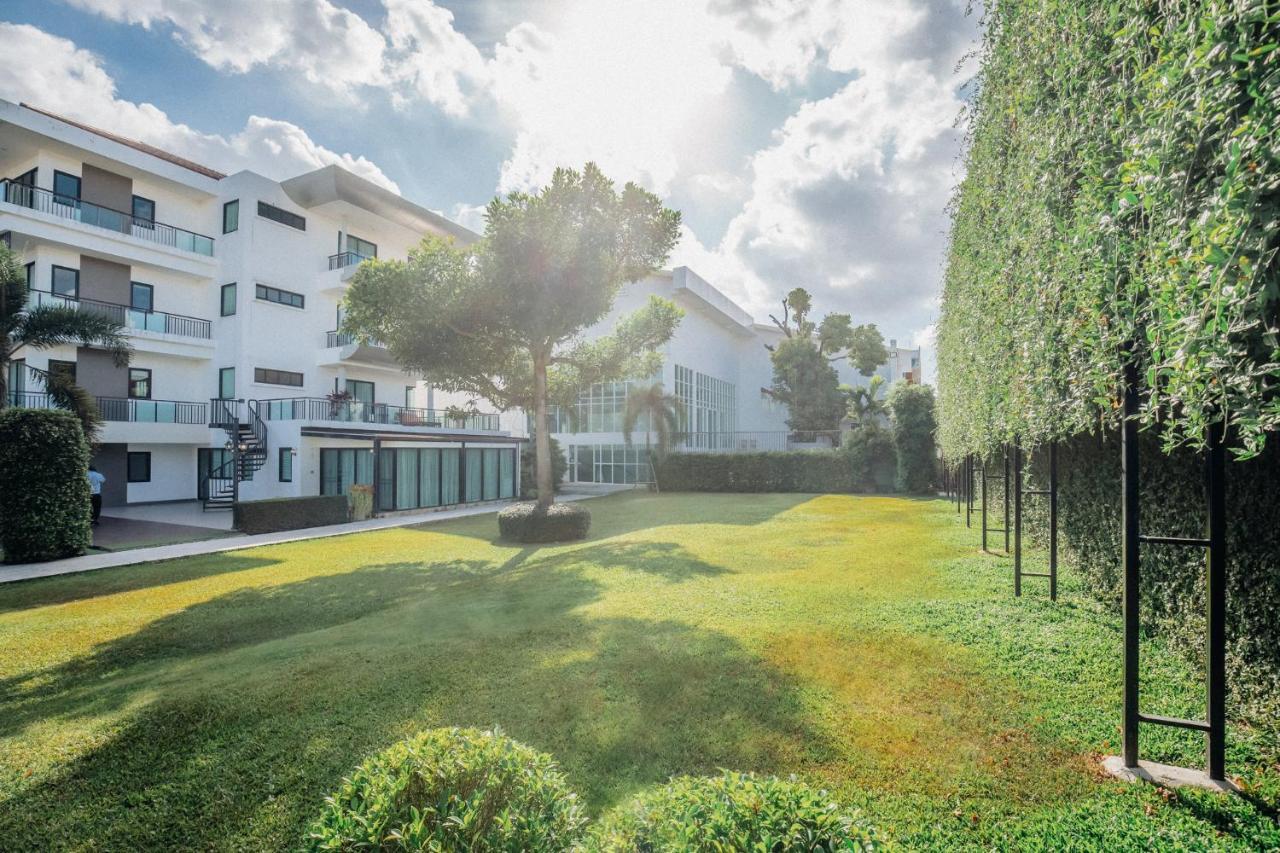 The Pago Design Hotel Phuket-Sha Plus Exterior photo