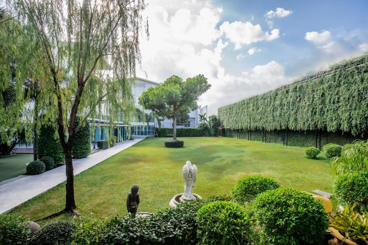 The Pago Design Hotel Phuket-Sha Plus Exterior photo