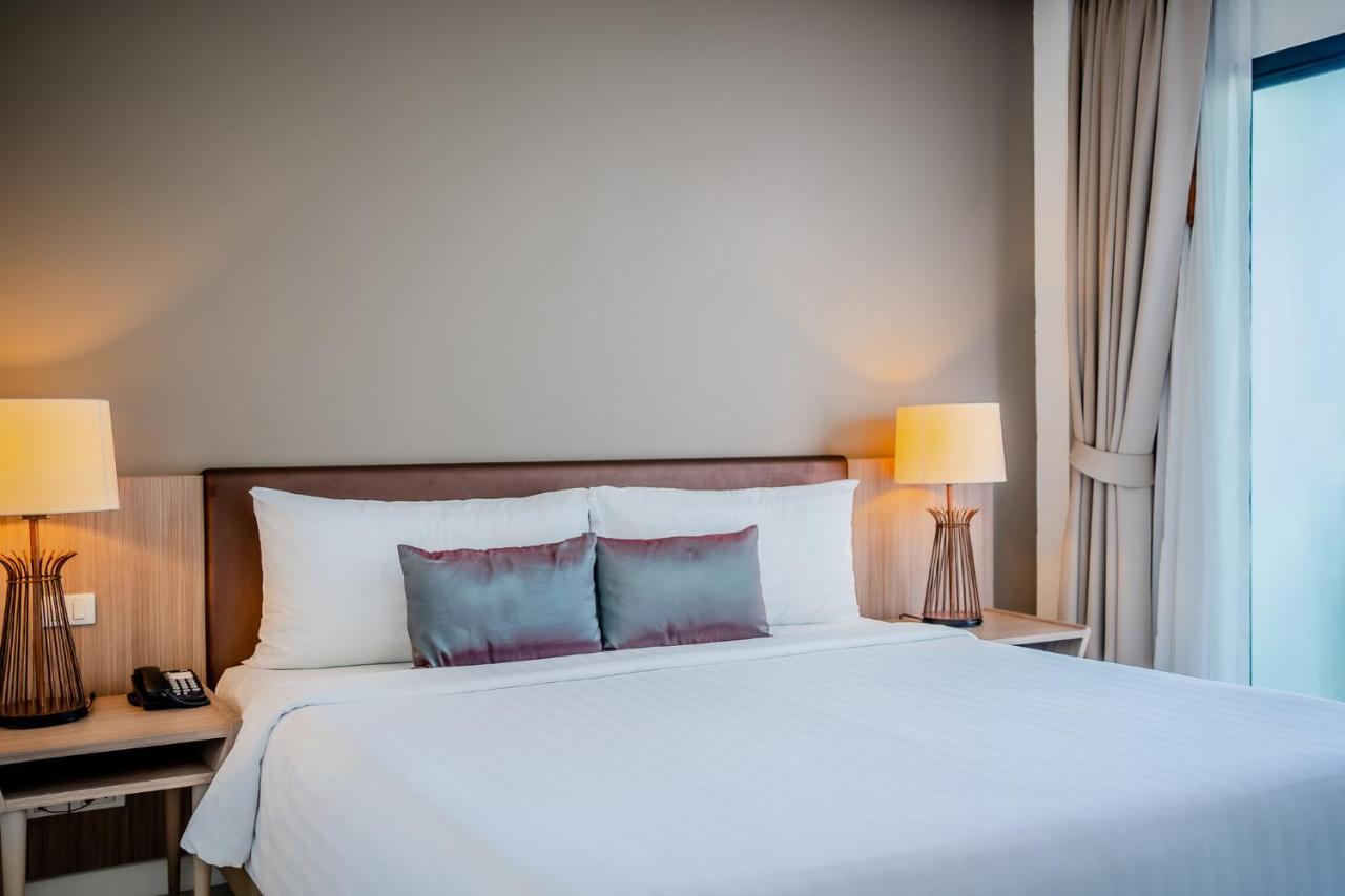 The Pago Design Hotel Phuket-Sha Plus Exterior photo