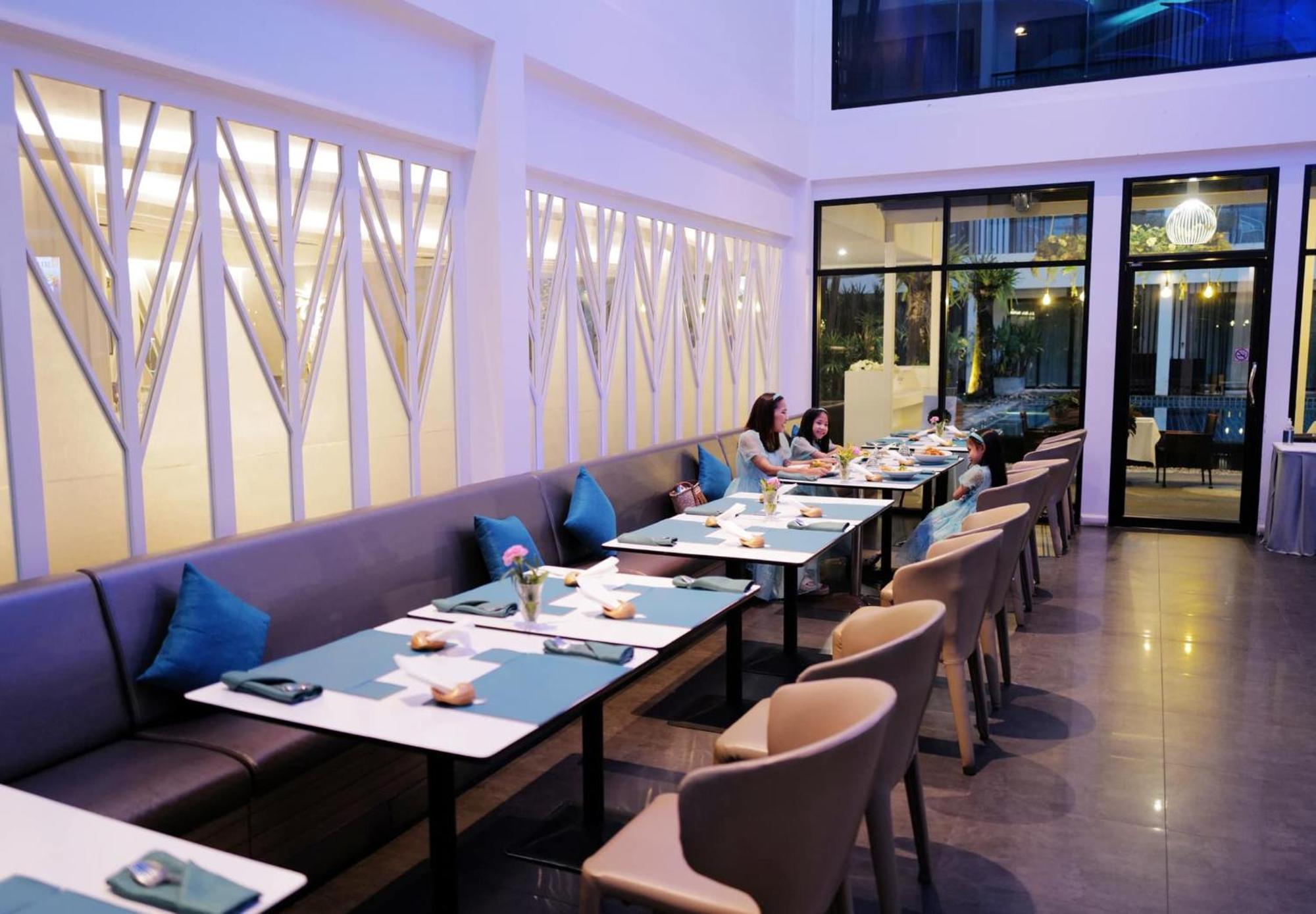 The Pago Design Hotel Phuket-Sha Plus Exterior photo