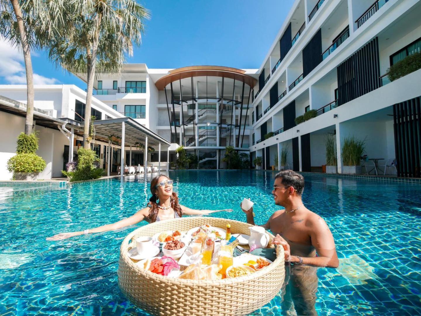 The Pago Design Hotel Phuket-Sha Plus Exterior photo
