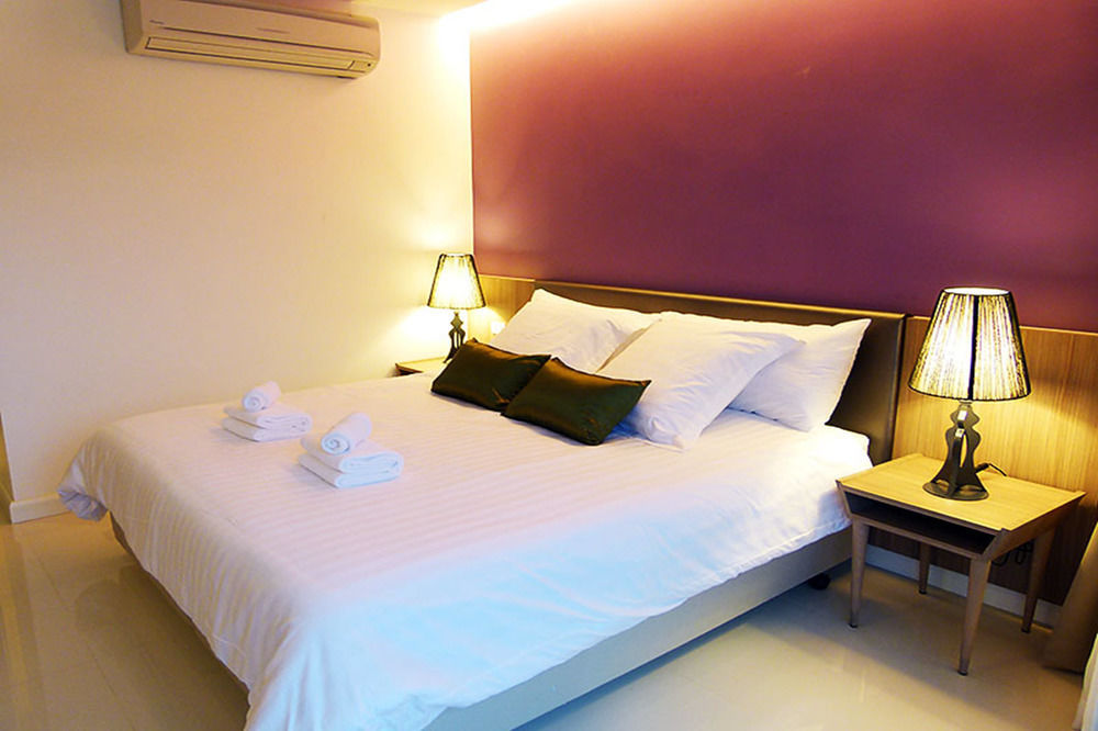 The Pago Design Hotel Phuket-Sha Plus Exterior photo