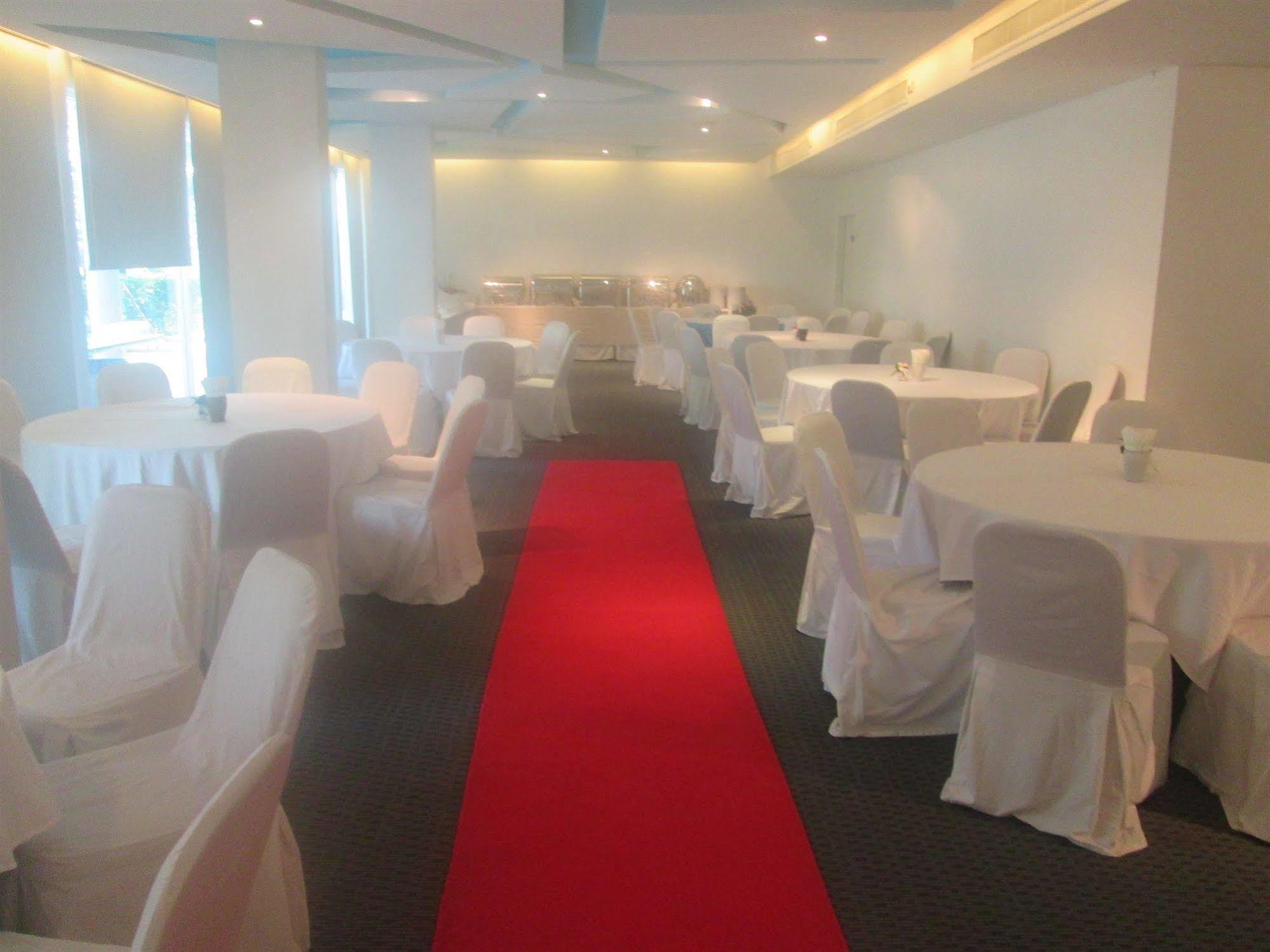 The Pago Design Hotel Phuket-Sha Plus Exterior photo