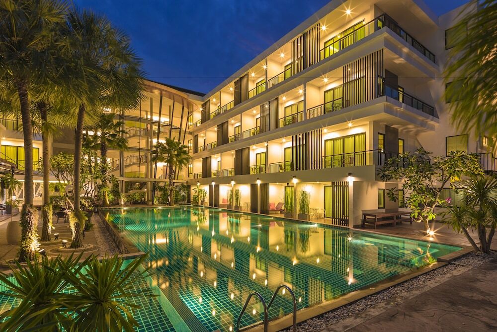 The Pago Design Hotel Phuket-Sha Plus Exterior photo